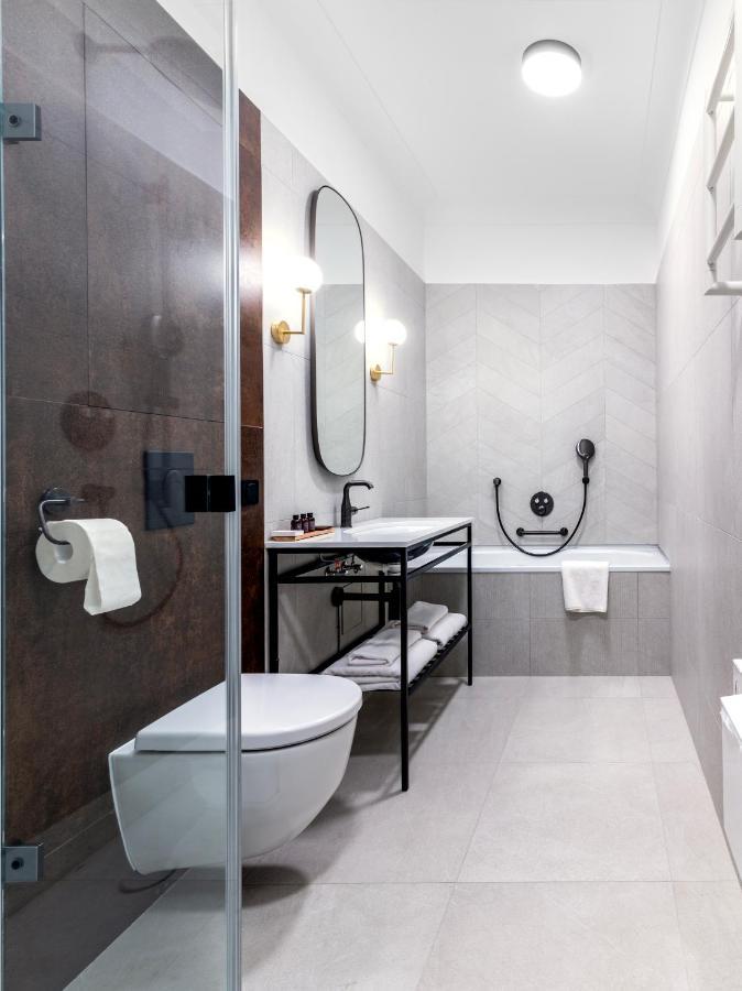 Palatinus Boutique Hotel Pecs Bagian luar foto